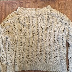 AMERICAN EAGLE TAN CABLE KNIT SWEATER SIZE SMALL